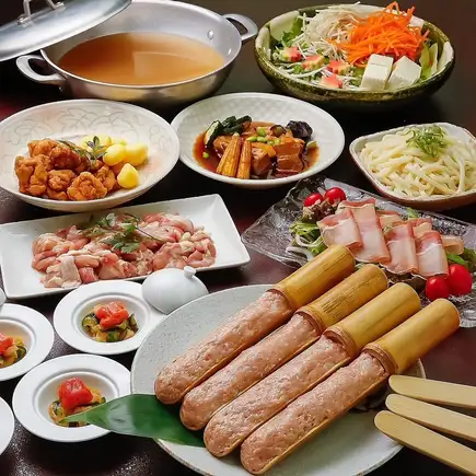 Enjoy a 6-course feast with a hot pot and 120 minutes of all-you-can-drink! 5,000 yen (tax included). All rooms are private!