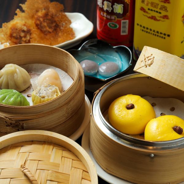 [We have a wide variety of authentic dim sum menus! Chimaki, gyoza, dumplings...The colors are bright and look great in photos♪] Various types of dim sum