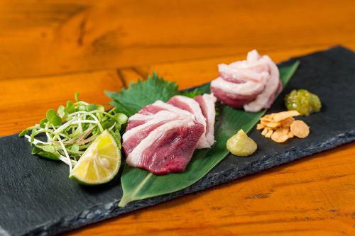 世界で唯一、生で食べれる最高級鴨肉【河内鴨ツムラ本店】鴨ロース刺し