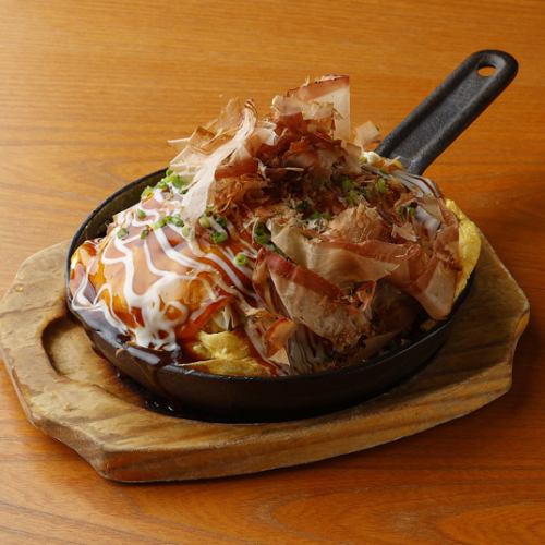 Tonpei-yaki with melty cheese
