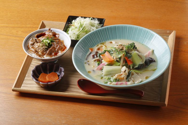 野菜たっぷり特製ちゃんぽん&選べるミニ丼