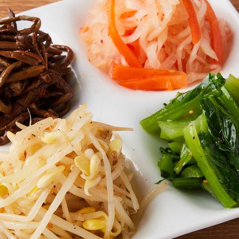Assortment of 4 Kinds of Namul