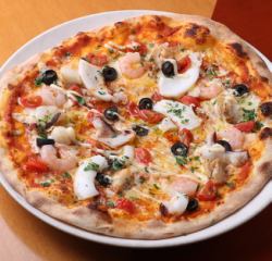 ピッツァ　ペスカトーレ