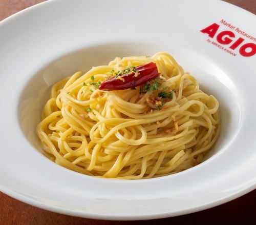 青森県産ニンニクと青唐辛子のペペロンチーニ　タリオリーニ