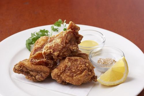 鶏の唐揚げ　ごま塩とマスタード