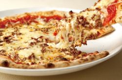 ピッツァ　アジオ