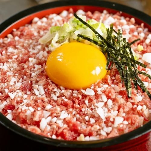 【リピーター続出中◎】十勝名物の「牛トロ丼」