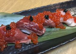 호쾌한 유출 얼마 걸림 특선 고기 초밥 4종 모듬