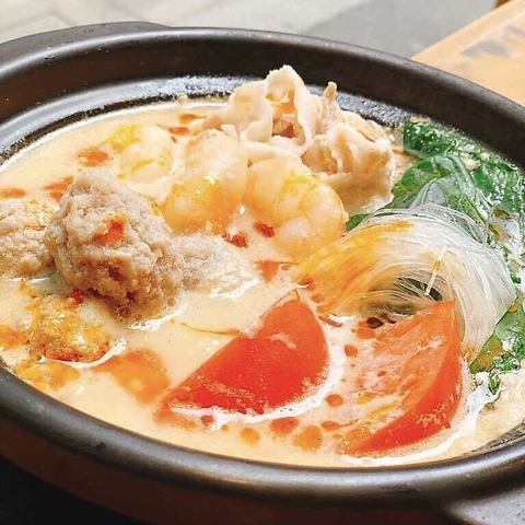 【ご褒美メニュー】ごま香る特製坦々麺1300円(税抜)