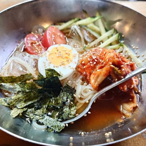 本場韓国冷麺　