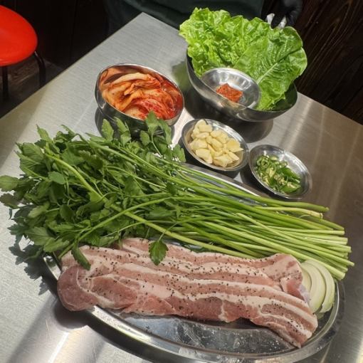 ミナリサムギョプサルコース