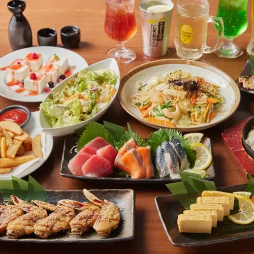 【お得なご宴会コース】3時間飲み放題付きの彩り海鮮鍋をご堪能できるコースもご用意ございます!