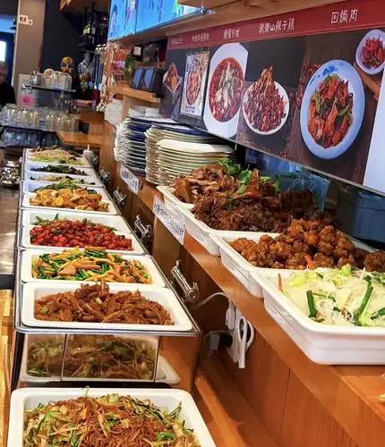 本格的中華料理日替わりランチ