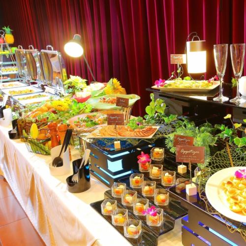 Buffet style 10 dishes + all-you-can-drink + venue fee + holding privilege + 3.5 hours charter
