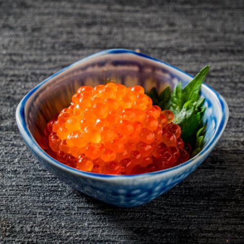 鲑鱼子配萝卜泥/炖蛤蜊