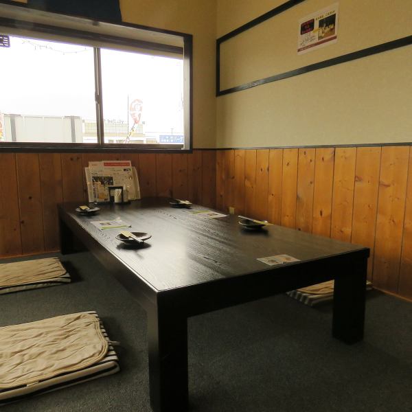 [Tatami room] You can relax in a spacious space, so if you want to have a calm meal, please use it!