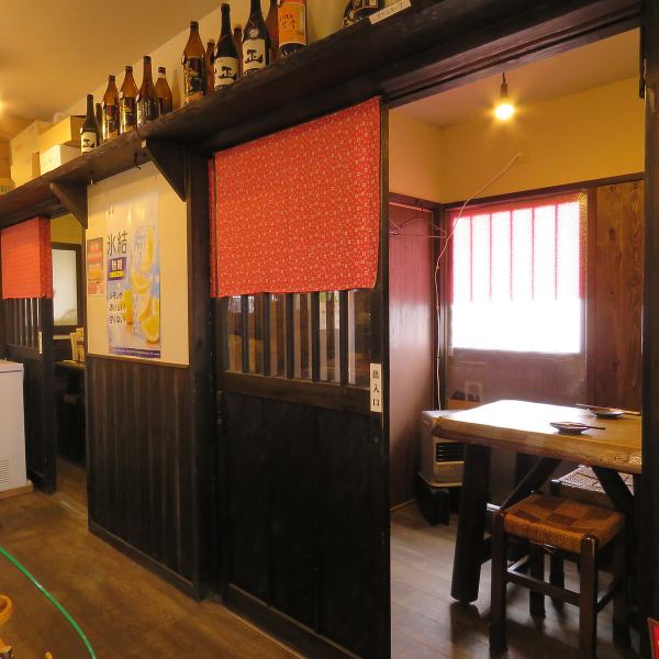 [Private room] This room can seat from 2 to 12 people! Many people use it as a couple, as a family, or with friends. is always available, so we are waiting for your reservation as soon as possible ♪