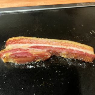 Charcoal-grilled bacon