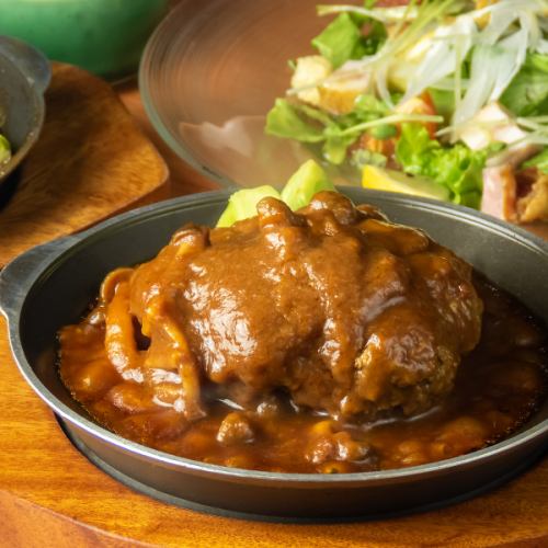 国産牛牛すじ入りハンバーグ