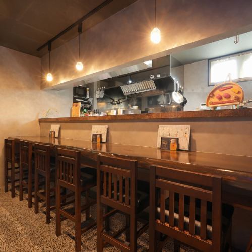 寛げるカウンター席