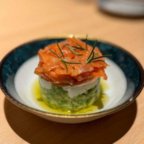 地元野菜と旬食材を活かした料理づくり