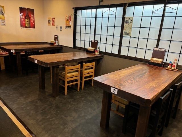 전국 각지의 한정 순미주를 갖추고 있다.낫토 요리와 생선 요리를 자랑하는 일본식 선술집.