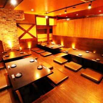 Our restaurant can be reserved for up to 90 people! Depending on the date and time, it is also possible to reserve the restaurant for a small number of people, so please feel free to contact us if you are interested!・Please use it for large parties such as welcome and farewell parties♪ We also offer special benefits for groups!