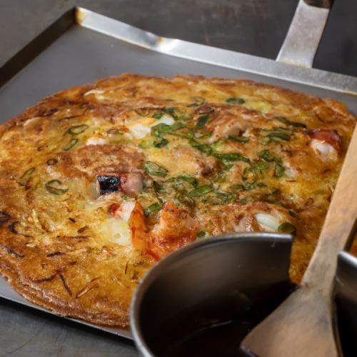 名物!薄焼きお好み焼き