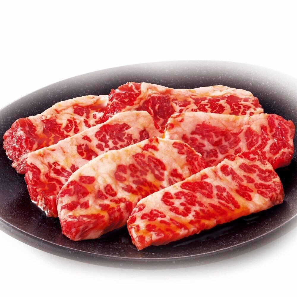 Gyukaku's true dedication lies in its kalbi (short ribs).