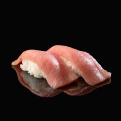 【握り】生本まぐろ中トロ