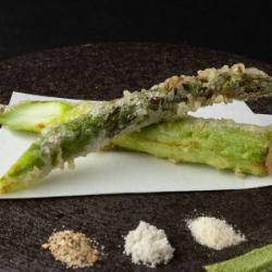 海老/大黒しめじ/アスパラ/生たこ　各