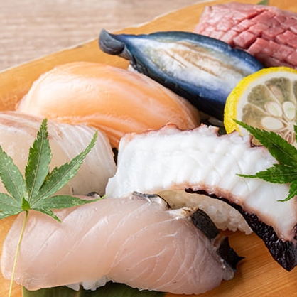 【地産地消】鮮魚、肉、野菜の握り6種盛り合わせ