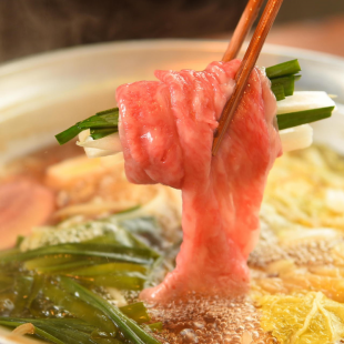 【神户牛涮锅/7种鲜鱼生鱼片】“夏日神户”8,000日元套餐（共10道菜品）
