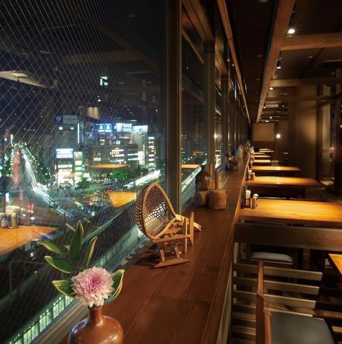 ◆A special seat to enjoy the night view of Sannomiya