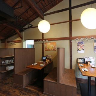 店主のこだわりが詰まった料理とお酒をご提供。また、お寿司のおつまみや、お食事メニューも豊富にご用意しておりますので、お仕事帰りのサク飯や、女子会などにもおすすめです。