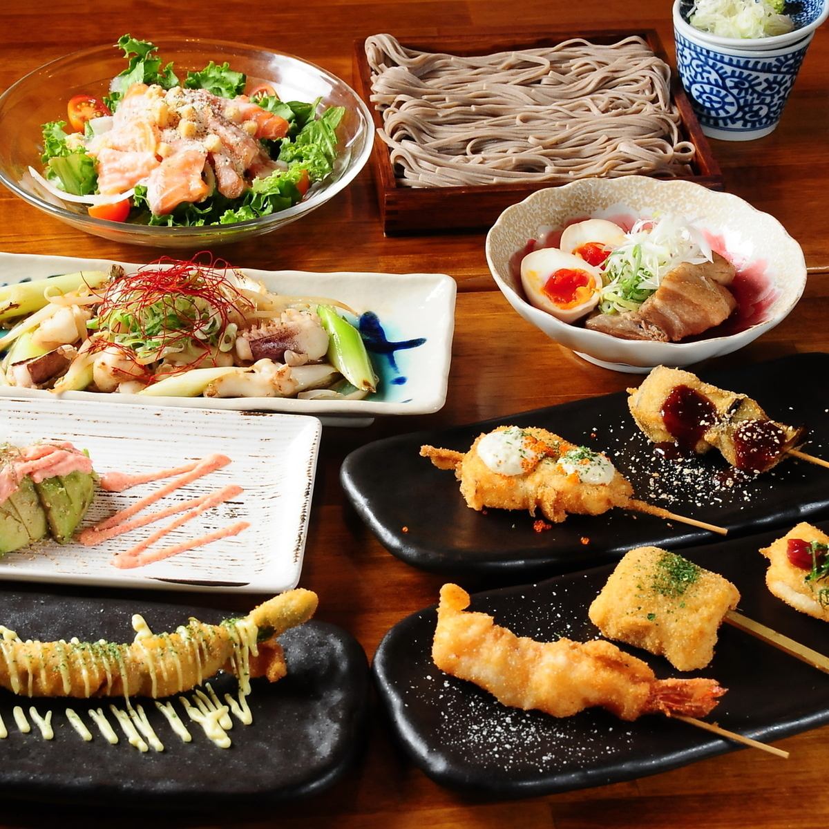 串カツ・創作料理・種類豊富な焼酎が自慢
