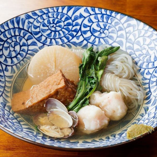 貝だしおでん(五種盛合せ・大根 (1ヶ)・厚揚げ (1ヶ)・白滝 (2ヶ)・きらげ天 (1ヶ)・海老団子 (2ヶ))