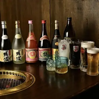 スタンダード飲み放題コース90分1980円(税込)定番メニューでワイワイ楽しめるプラン!