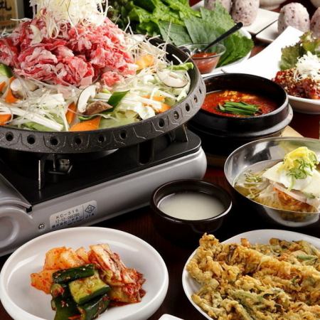 【忘新年会】全70種90分間飲み放題!お手軽選べる韓国鍋コース(宴会時間120分)