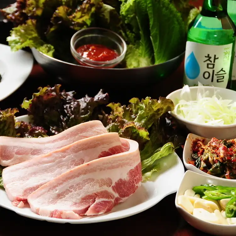 本格韓国料理をリーズナブルに│各種宴会に是非ご利用ください♪