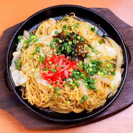 博多屋台名物「鉄板焼きラーメン」