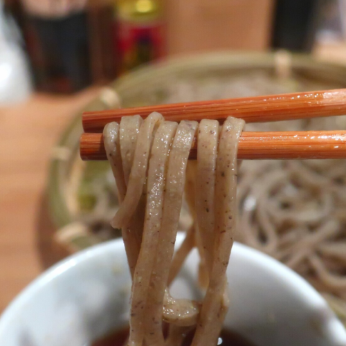 「黒富士」を使用したこだわりの蕎麦