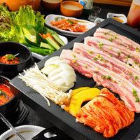 [Monday, Tuesday, Wednesday, Thursday, and Saturday only!!] All-you-can-eat samgyeopsal◎90 minutes 1500 yen