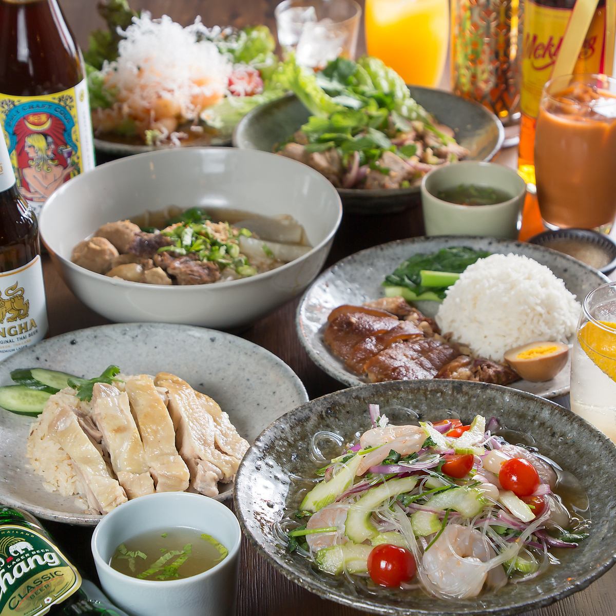 アンティーク家具に囲まれた穏やかな空間で！食べやすいタイ料理を味わうひととき☆