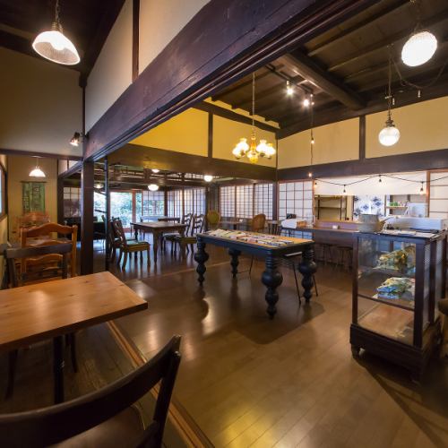 寛ぎのアンティーク家具