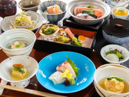 4月7日~5月31日まで◆春会席季節ご飯付きコース7000円(税込)