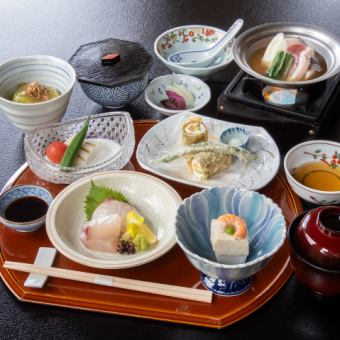[June 2nd - August 2nd] ◆Camellia Seasonal Rice Course with All-You-Can-Drink◆ 7200 yen (tax included)