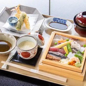 当店名物一番人気　返し寿司付きランチ【吟美】2980円(税込)