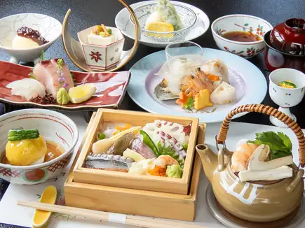 【9月2日~11月1日まで】◆秋会席返し寿司付きコース◆8,500円(税込)