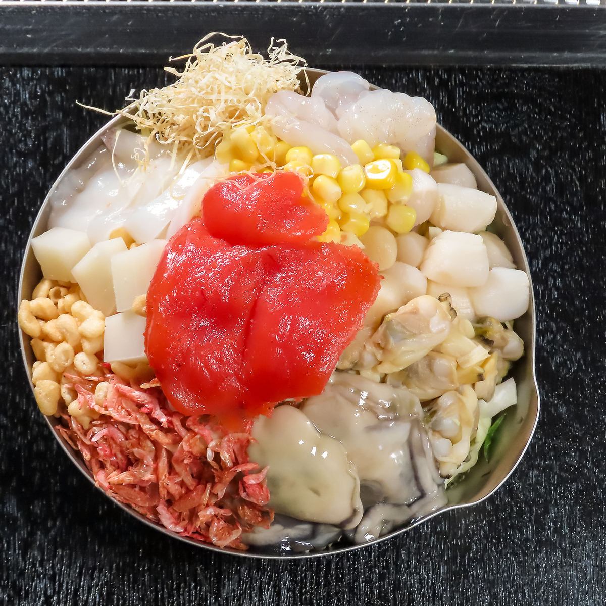 おススメメニューの彩羽スペシャルもんじゃをぜひご賞味ください